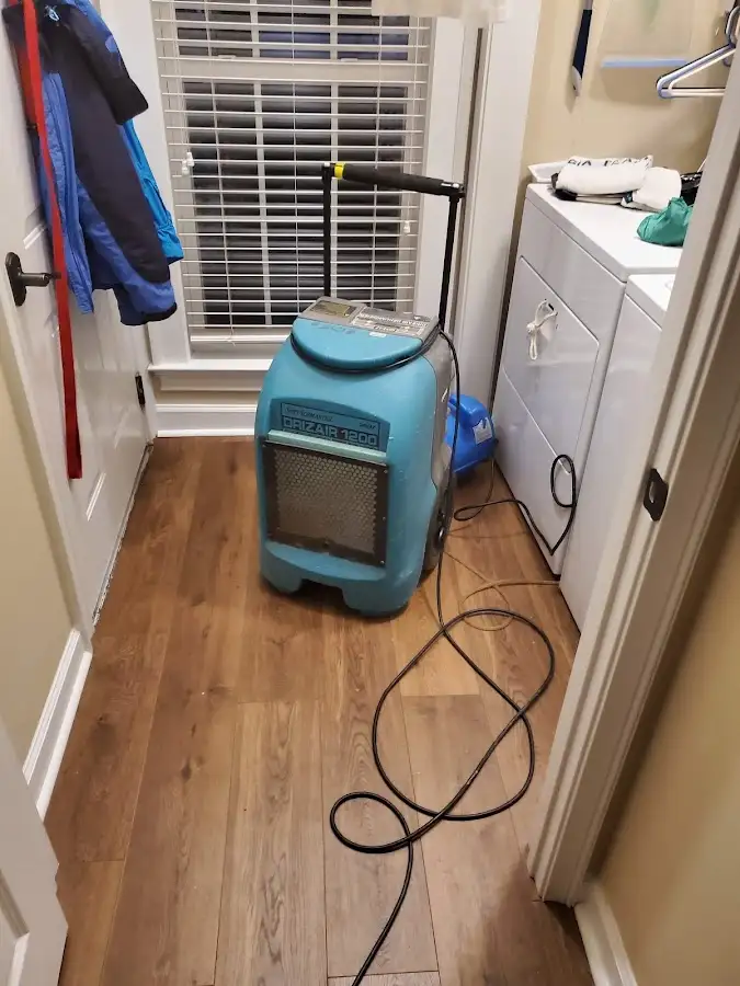 Commercial dehumidifier deployed for Crawl Space Restoration in Orange Beach
